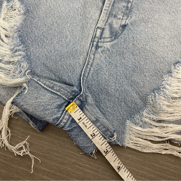 NWT PacSun Light Blue Ripped Vintage High Waisted Denim Shorts 25 Boho Beach - Picture 16 of 16